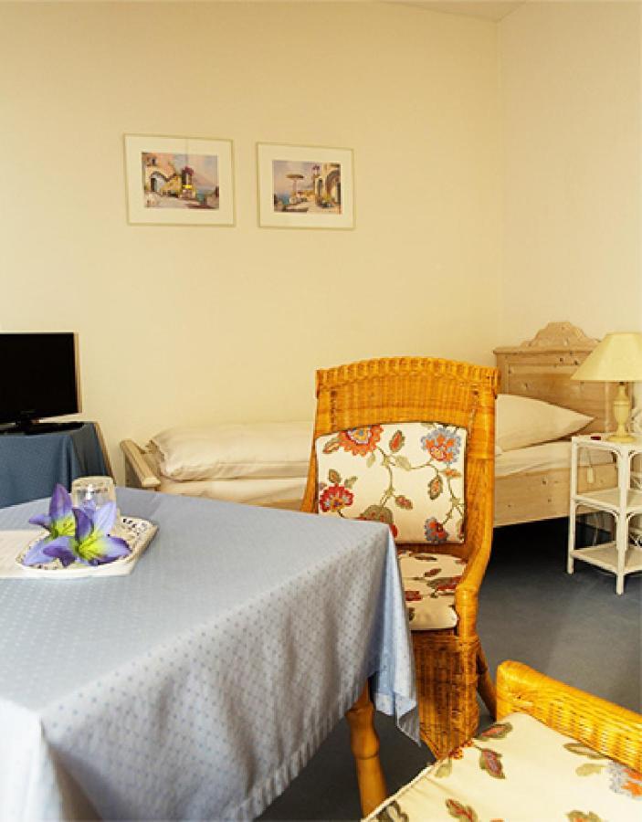 Hotel Haus Bauer Bad Berneck im Fichtelgebirge Luaran gambar